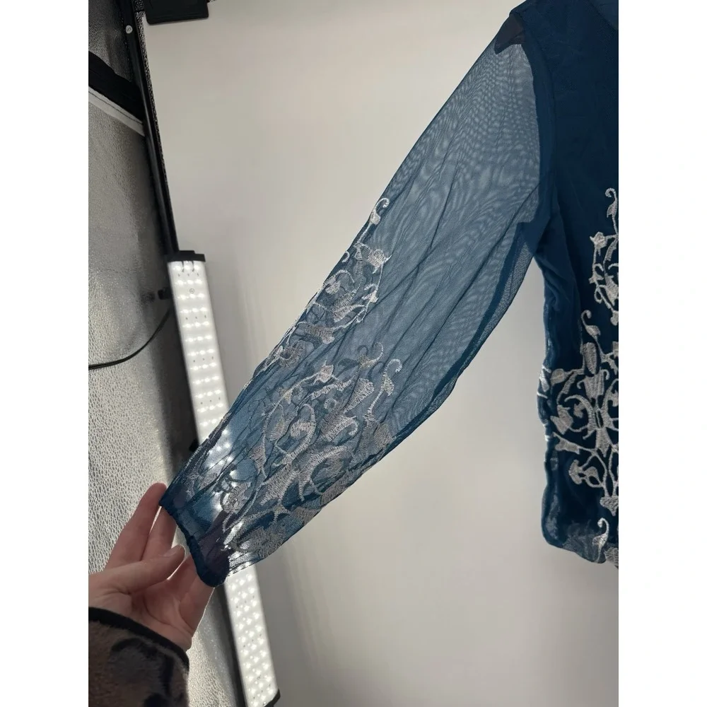 Alfani Blue Sheer‎ Sleeve Embroidered Blouse Fairy Romantic Whimsical Coquette